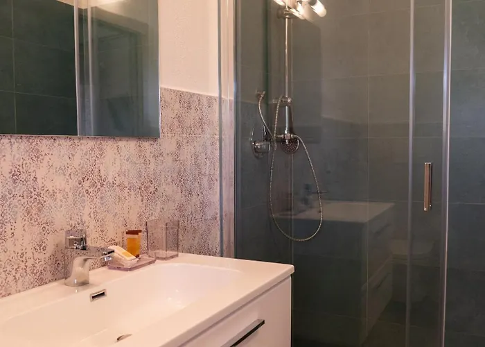 بيت ضيافة Samar سان تيودورو